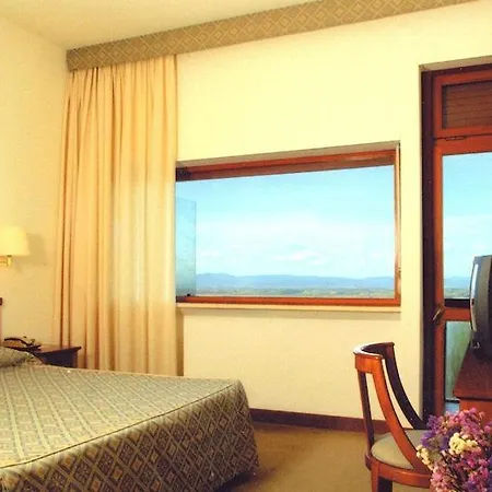 Otel Michelangelo 4*