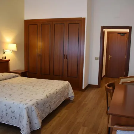 Michelangelo Otel 4*